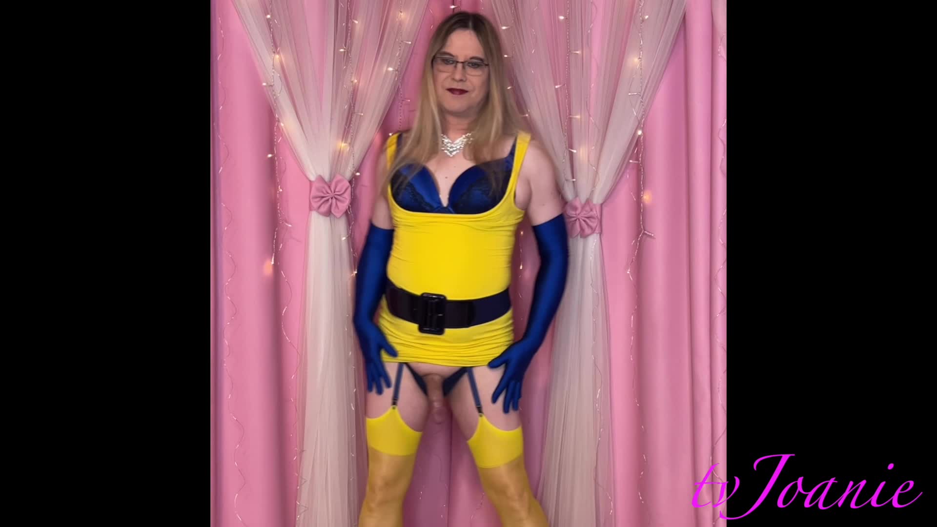 Joanie - Yellow Pencil Dress Striptease